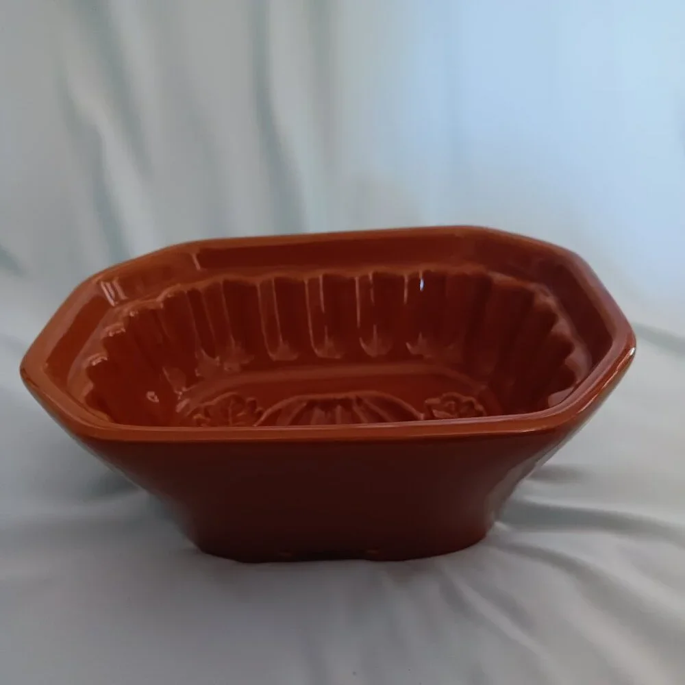 Crate and Barrel Ceramic Pumpkin Baking Mold 255-554